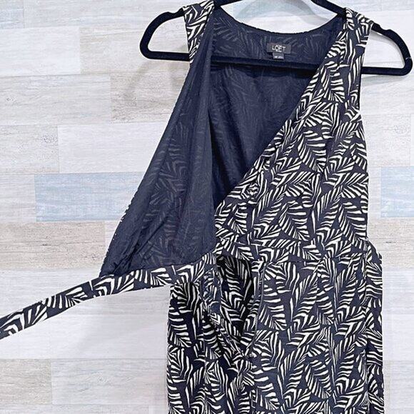 LOFT Tropical Palm Wrap Romper Black White Sleeveless Womens 00P 00 Petite - Picture 3 of 7